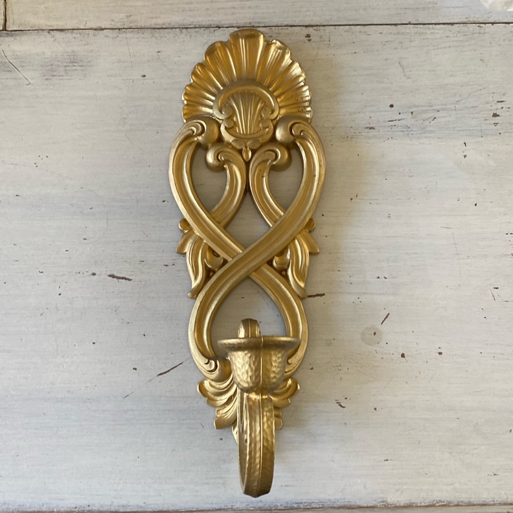 Vintage Homco Hollywood Regency Gold Wall Candle Holder Sconce. 11.5”